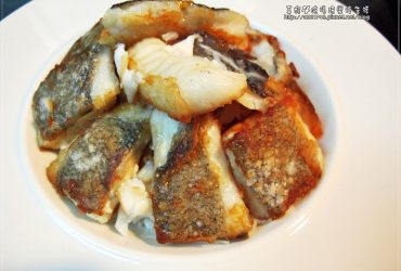 烹飪筆記│自己做煎魚料理，質地細嫩又無刺的國宴魚料理1-香煎義式風味紅醬魴魚排/梅爾雷赫頂級冷壓初榨橄欖油