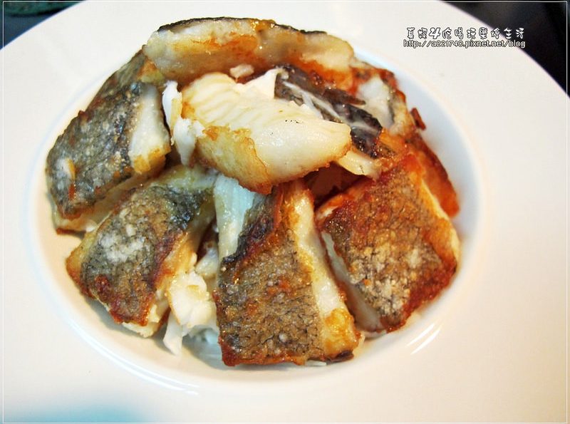 烹飪筆記│自己做煎魚料理，質地細嫩又無刺的國宴魚料理1-香煎義式風味紅醬魴魚排/梅爾雷赫頂級冷壓初榨橄欖油