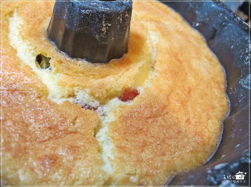 烘焙筆記│神奇魔法蛋糕，只要一次烘焙就有3種不同口感的層次(附影片操作)