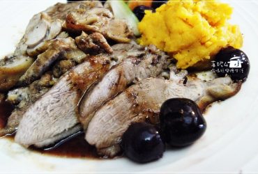 烹飪筆記│脆皮櫻桃鴨。YAHOO首頁精選文~酥嫩鴨胸肉，吮指風味媲美餐廳大師的手藝