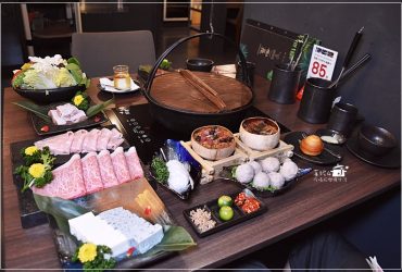 大安區火鍋-椰蘶椰子雞鍋物,用泰國香水椰子當湯底，夏天吃火鍋只要清爽不要油