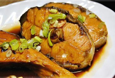 烹飪筆記│[魚的料理] 醬油糖燒魚，新手不敗魚料理。YAHOO首頁精選文~留住美味膠質和營養蛋白質