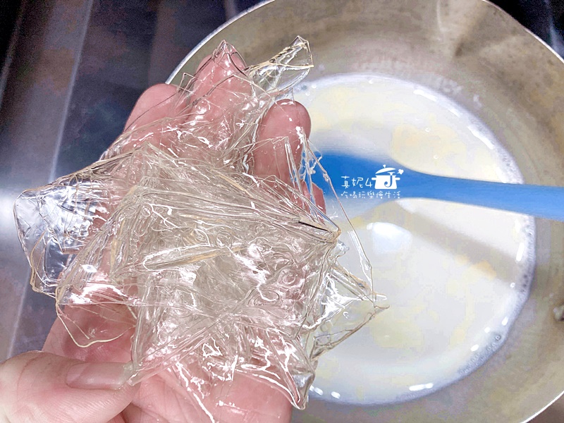 紫芋柚香奶凍捲