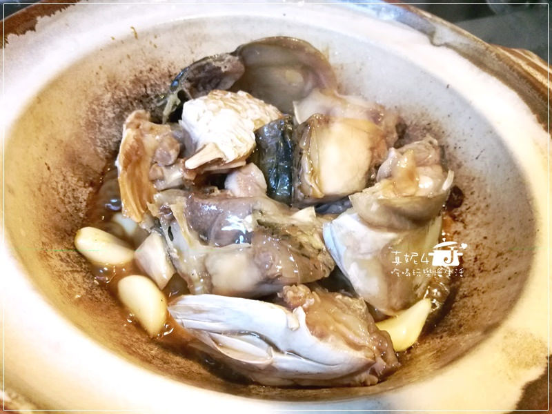 中餐廳 張亮的砂鍋魚頭做法