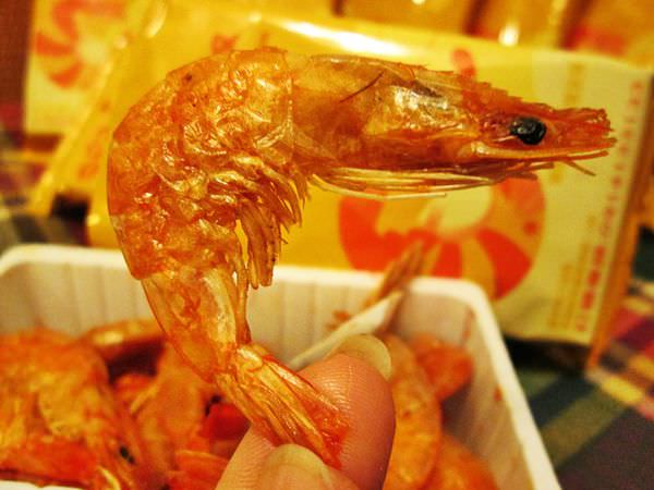 『蝦叔叔』免剝殼原汁原味全蝦零食，大尾蝦酥禮盒~吃落ㄟ涮嘴